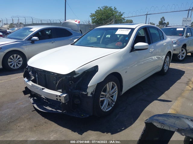 JN1CV6AP2FM502204 Infiniti Q40
