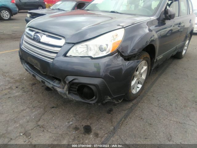 4S4BRBAC5E3236793 Subaru Outback 2.5i