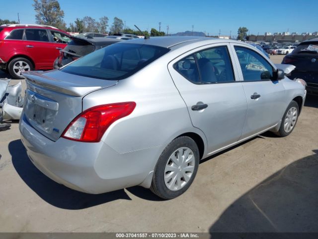 3N1CN7AP6EL831812 Nissan Versa S Plus