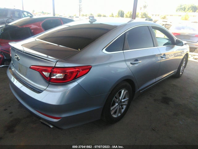Hyundai SONATA SE 2017 5NPE24AF5HH591564 Image 10