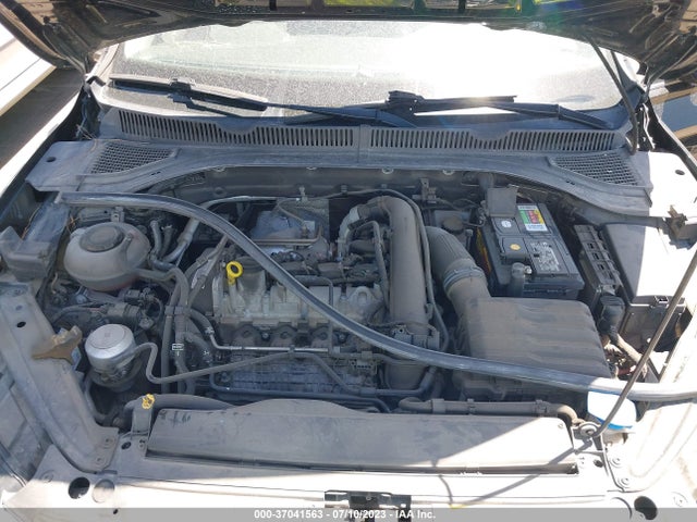 3VWC57BU4KM046810 Volkswagen Jetta S/se/r-line