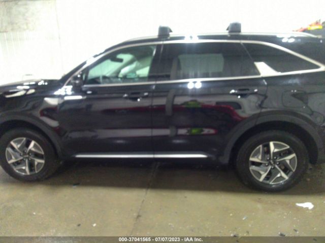 KNDRGDLG0N5123018 KIA Sorento Hybrid S