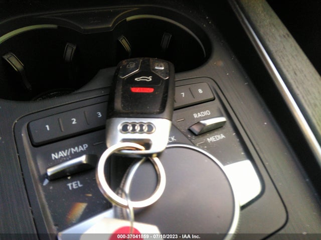 Audi A4 Premium Plus 2018 WAUENAF48JA031111 Image 11