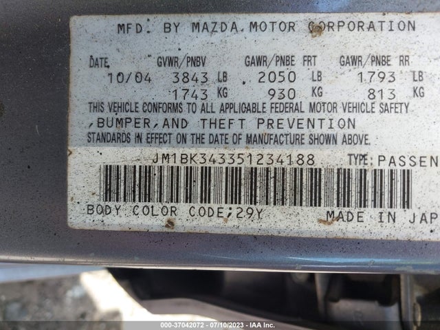 2005 MAZDA MAZDA3 S VIN: JM1BK343351234188