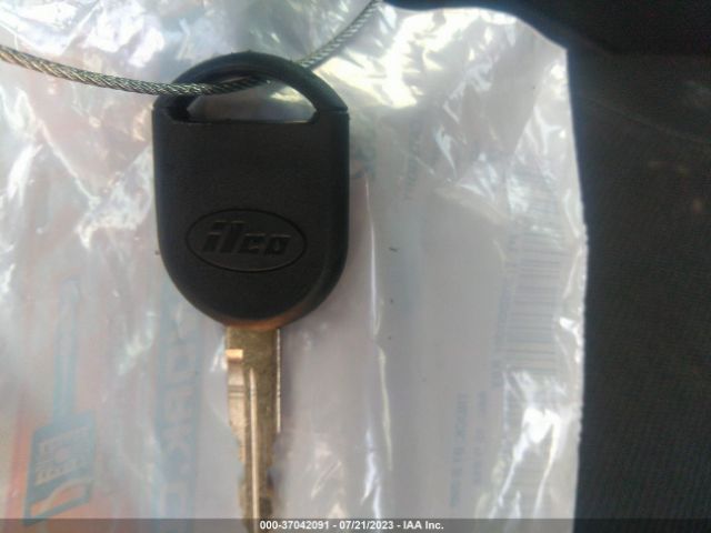 1FAHP2E82EG115261 Ford TAURUS SEL