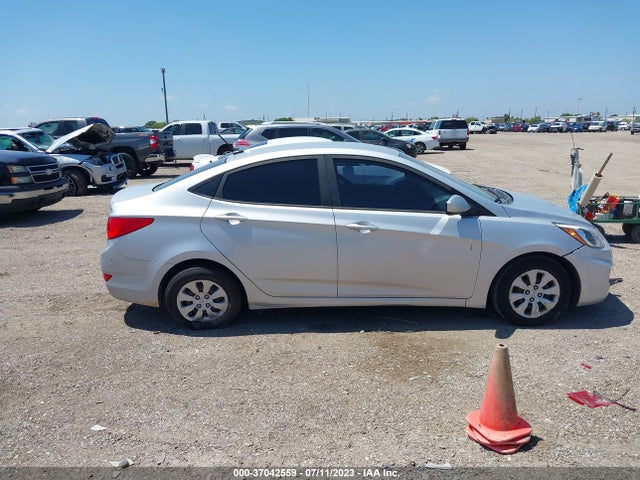 2017 HYUNDAI ACCENT SE VIN: KMHCT4AE4HU195607