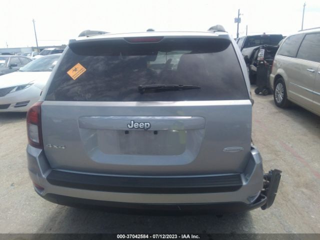 1C4NJDEB3GD616802 Jeep Compass Latitude