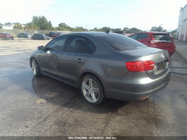 2012 VOLKSWAGEN JETTA 2.5L SE VIN: 3VWDP7AJXCM346567