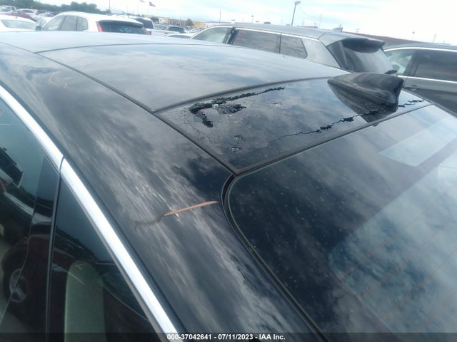 Genesis G80 2.5t 2021 KMTGB4SC1MU046296 Image 13