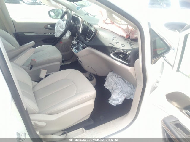 2C4RC1DG5HR529537 Chrysler Pacifica Touring