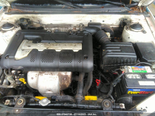 2001 HYUNDAI ELANTRA GLS VIN: KMHDN45D41U226120
