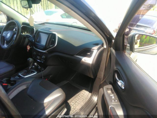 1C4PJMBS2FW786990 Jeep Cherokee Trailhawk