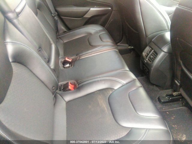 1C4PJMLB8KD238870 Jeep Cherokee Latitude Plus