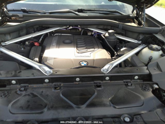 5UXCW2C08N9M95536 BMW X7 Xdrive40i