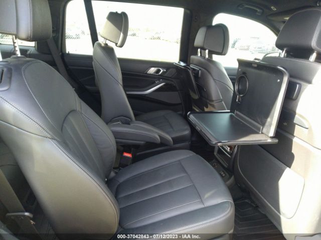 5UXCW2C08N9M95536 BMW X7 Xdrive40i