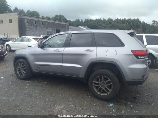 1C4RJFAG0GC457273 Jeep Grand Cherokee 75th Anniversary