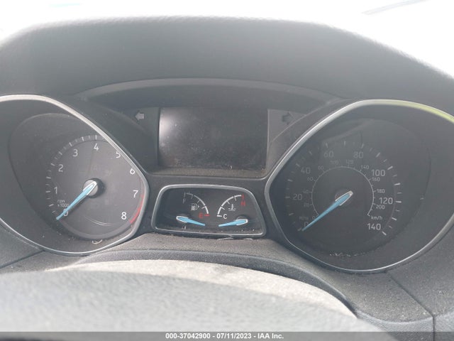 1FADP3F21HL226202 Ford FOCUS SE