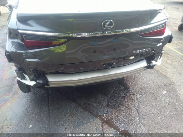 2020 Lexus ES, VIN: 58AD21B13LU004682