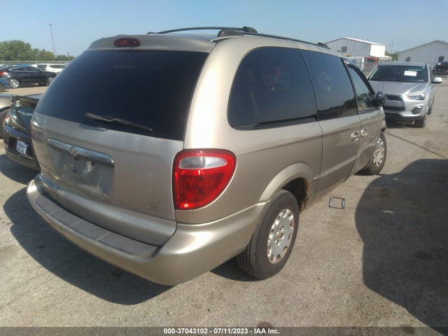 2002 CHRYSLER TOWN & COUNTRY LX VIN: 2C4GP443X2R689205