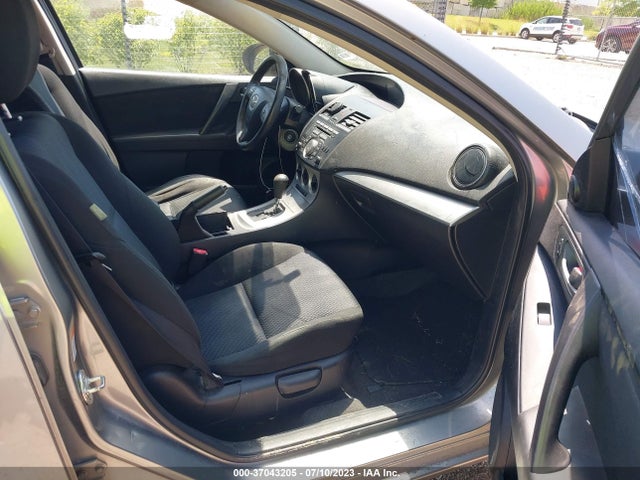 2010 MAZDA MAZDA3 I TOURING VIN: JM1BL1SF2A1238029
