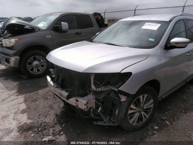 5N1DR2MN1KC619504 Nissan Pathfinder Sv
