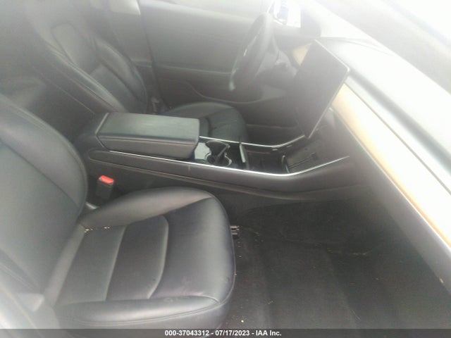 Tesla Model 3 Long Range/performance 2019 5YJ3E1EB4KF511620 Image 13