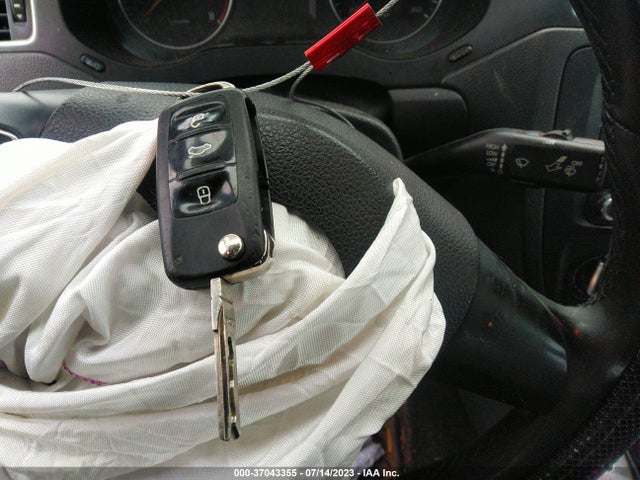 3VWD07AJ2EM317264 Volkswagen Jetta Sedan Se W/connectivity