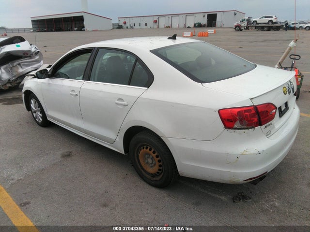 3VWD07AJ2EM317264 Volkswagen Jetta Sedan Se W/connectivity