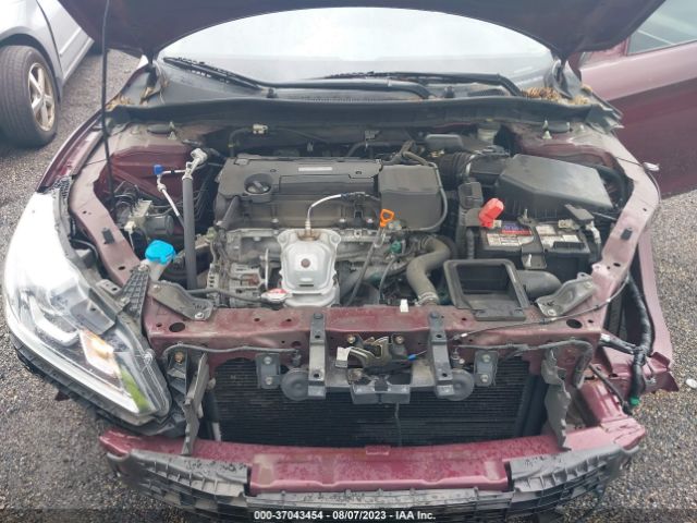 1HGCR2F38HA195739 Honda Accord Sedan Lx