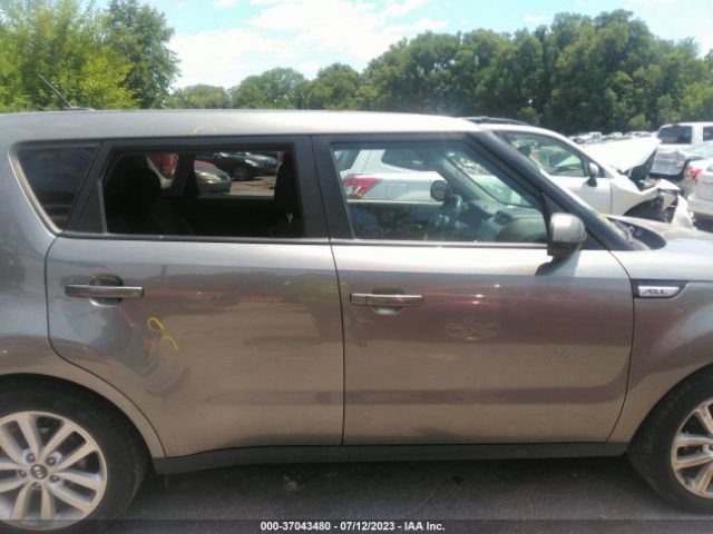 KNDJP3A58H7476527 KIA SOUL +