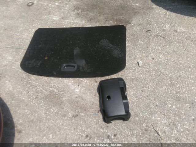 KNDJP3A58H7476527 KIA SOUL +