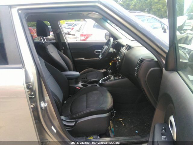 KNDJP3A58H7476527 KIA SOUL +