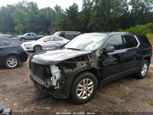 Chevrolet Traverse Ls 2019 1GNERFKW7KJ206534 Image 2