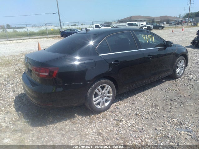 3VWDB7AJ4JM259856 Volkswagen Jetta 1.4t Se