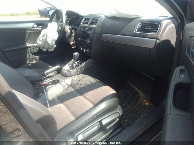 3VWDB7AJ4JM259856 Volkswagen Jetta 1.4t Se