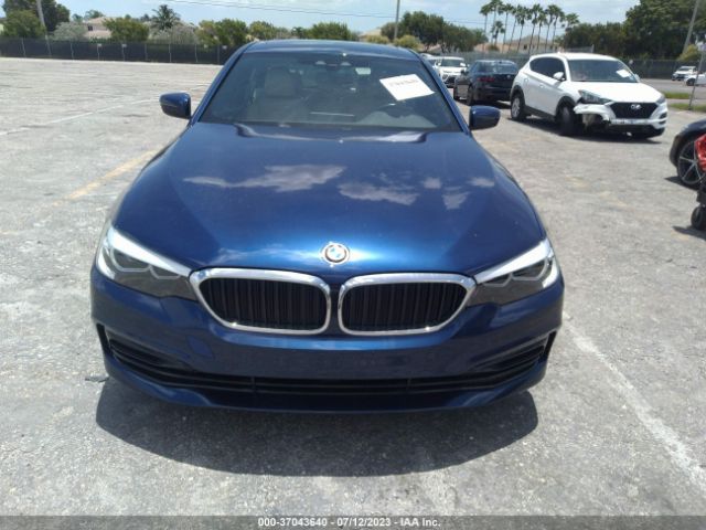 WBAJA9C51KB389586 BMW 5 Series 530e Iperformance