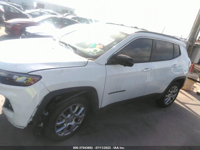 2022 JEEP COMPASS LATITUDE LUX 4X4 VIN: 3C4NJDFBXNT191892