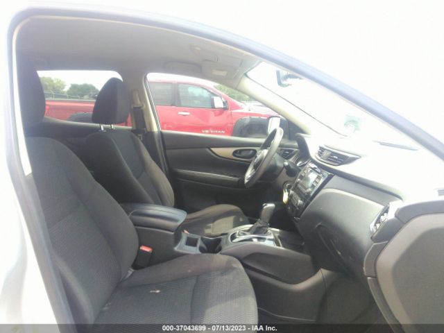 JN1BJ1CP3JW151081 Nissan Rogue Sport S