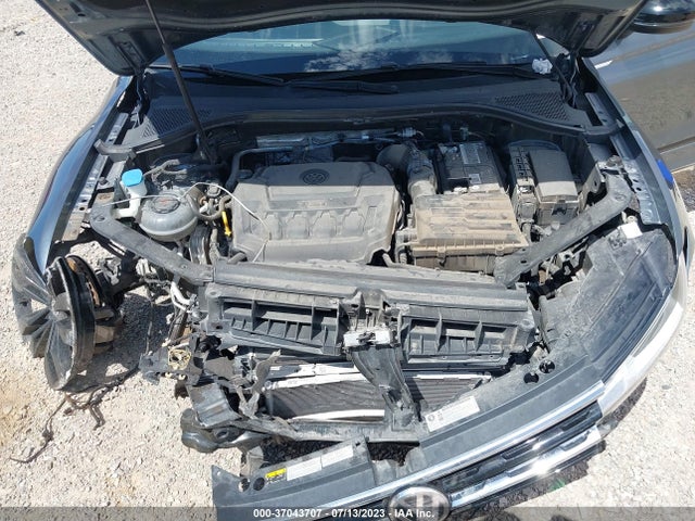 3VV2B7AX8LM107081 Volkswagen Tiguan Se/sel/se R-line Black