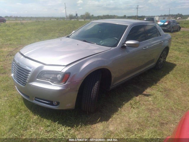 2C3CCAGG4EH120503 Chrysler 300 300s