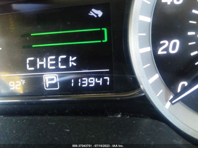 3N1AB7AP8FL667626 Nissan SENTRA SV