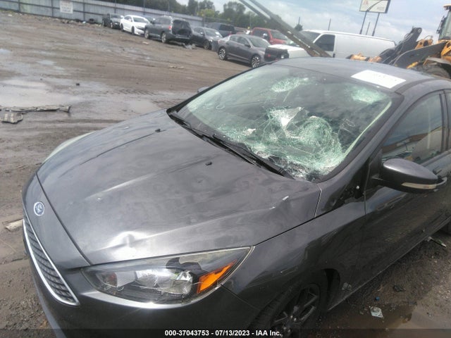 1FADP3K20GL407246 Ford FOCUS SE