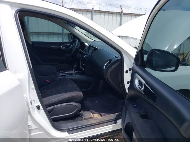 2016 NISSAN PATHFINDER SV VIN: 5N1AR2MM8GC664117
