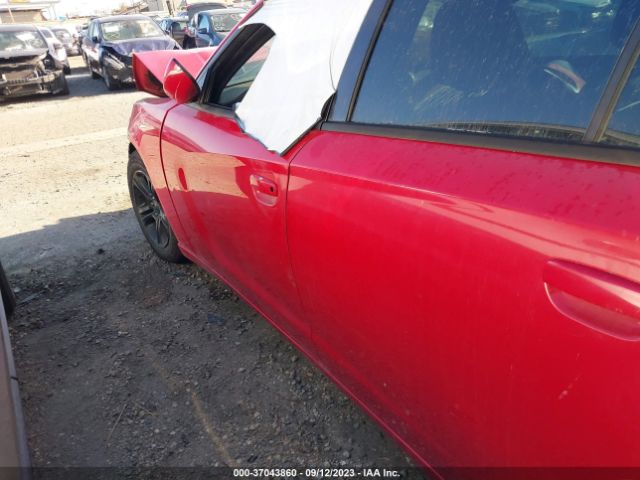 2C3CDXBG2FH880065 Dodge Charger Se
