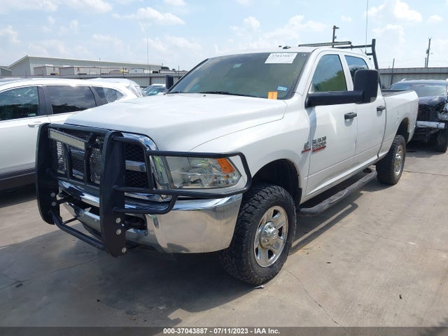 2015 RAM 2500 TRADESMAN VIN: 3C6UR5CL2FG552430