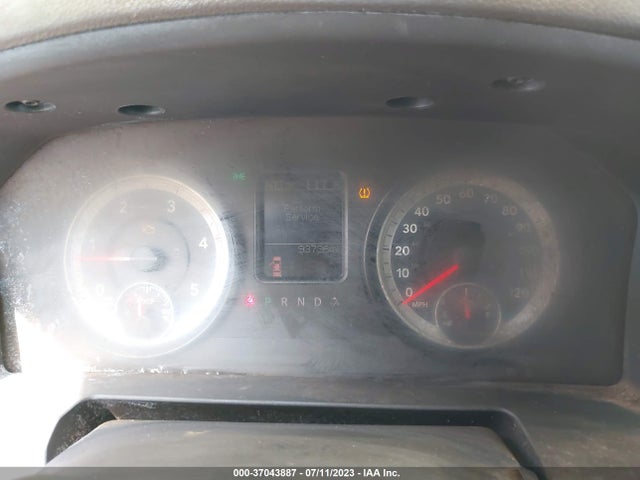 2015 RAM 2500 TRADESMAN VIN: 3C6UR5CL2FG552430