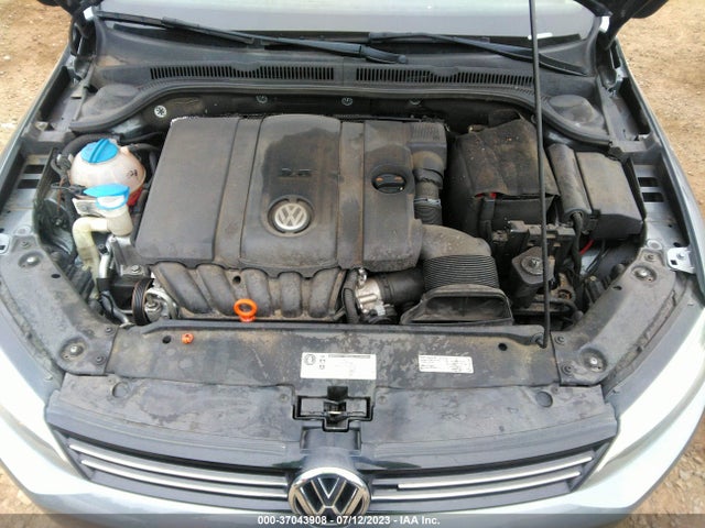 2013 VOLKSWAGEN JETTA SEDAN SE W/CONVENIENCE VIN: 3VWDP7AJ5DM437778
