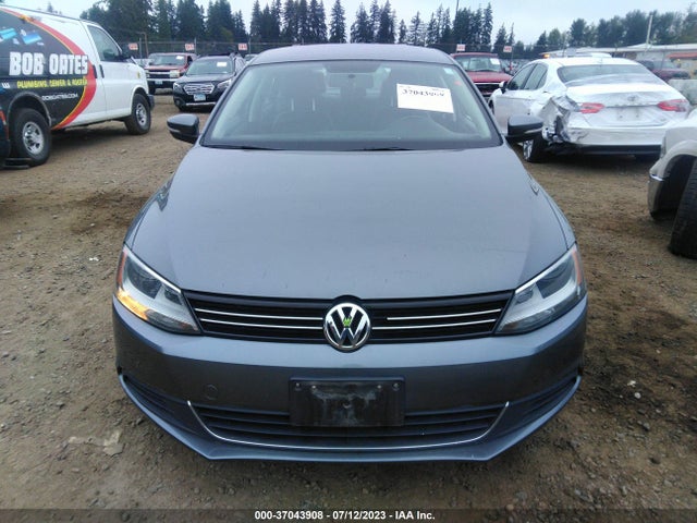 2013 VOLKSWAGEN JETTA SEDAN SE W/CONVENIENCE VIN: 3VWDP7AJ5DM437778