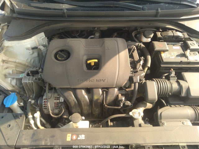 2020 HYUNDAI ELANTRA SEL VIN: 5NPD84LF8LH524473