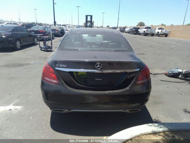 55SWF4JB0JU267057 Mercedes-Benz C-class C 300